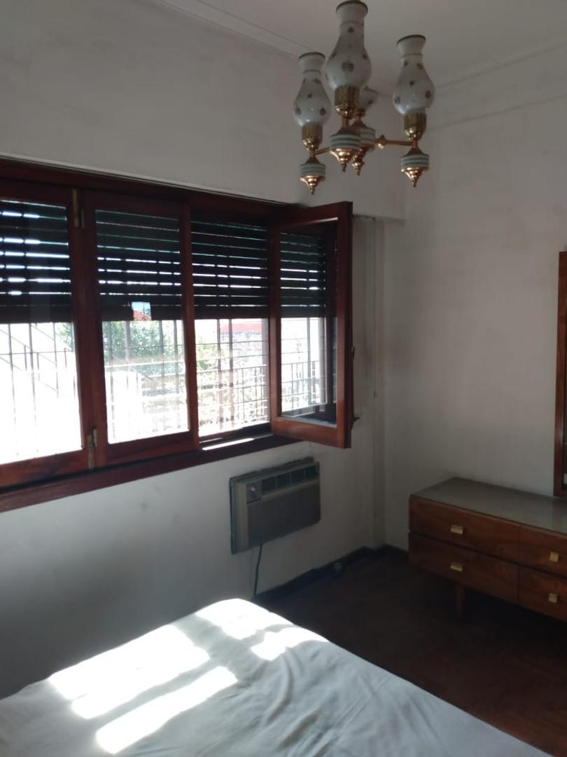 Alfredo Palacios  1300