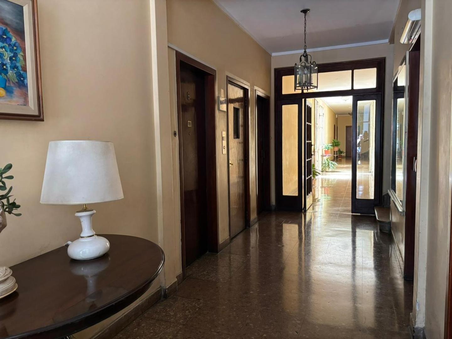 Departamento en Venta en Barrio Norte, USD 159.000