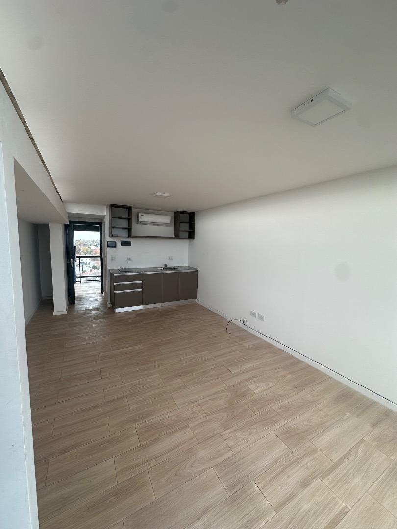 Departamento en Alquiler en Constitucion, $ 615.000