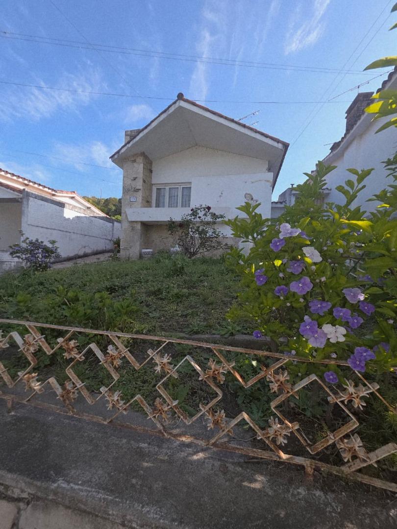 CASA EN VENTA - RIO CEBALLOS CENTRO