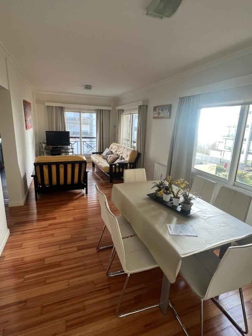 Avenida Colon 979 , Piso 1