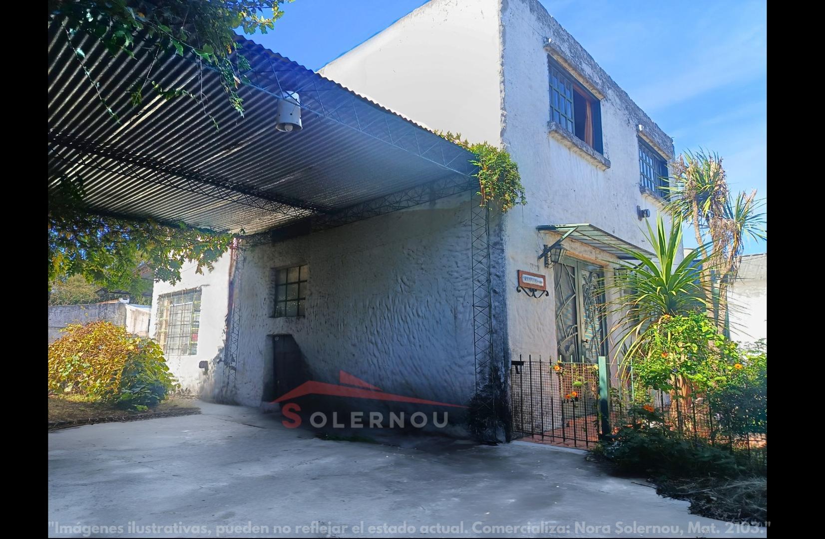 CASA 4 DORMITARIOS,PISCINA,COCHERA, PARQUE,  APTA CREDRITO