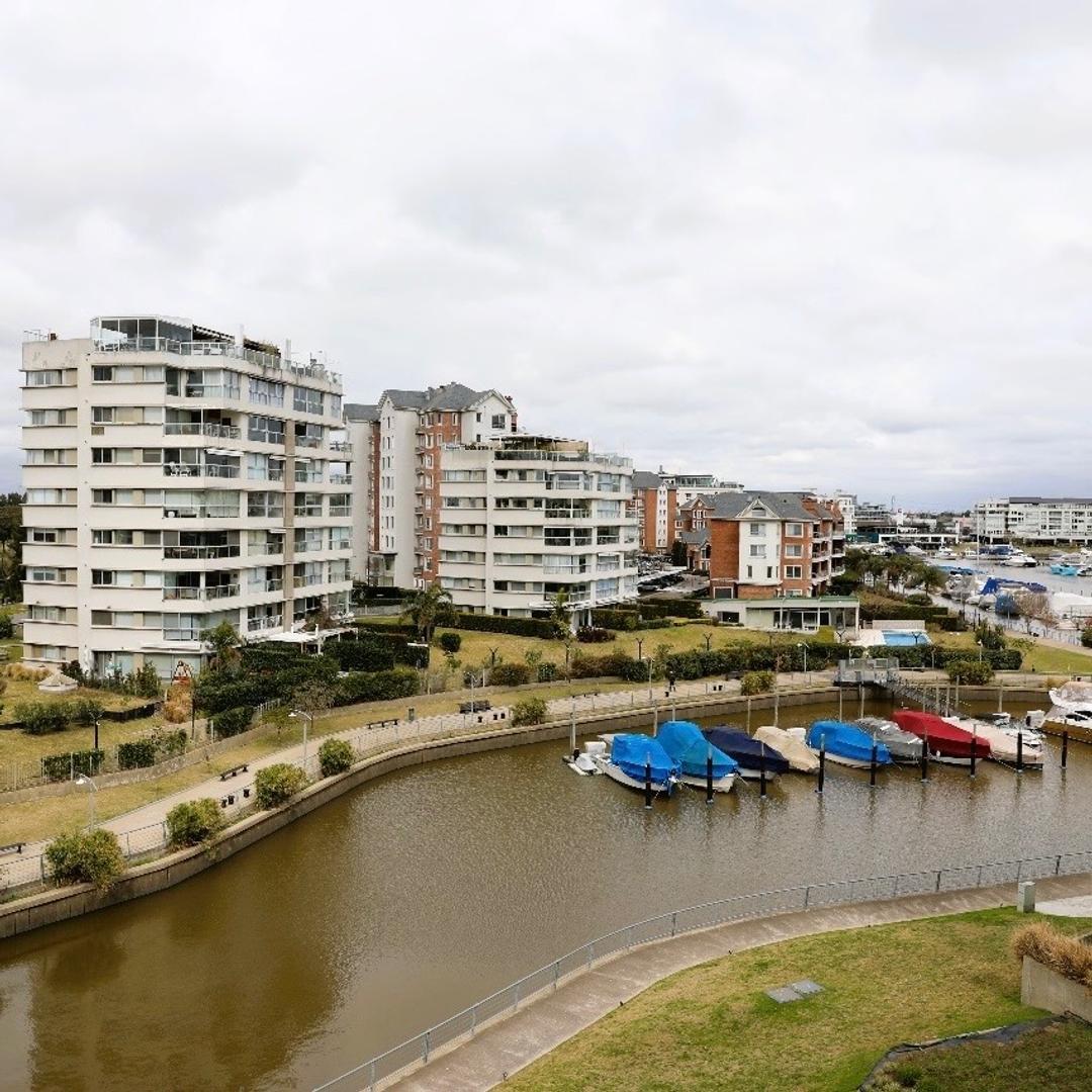 Departamento en Venta en Nordelta Islas Del Canal, USD 165.000