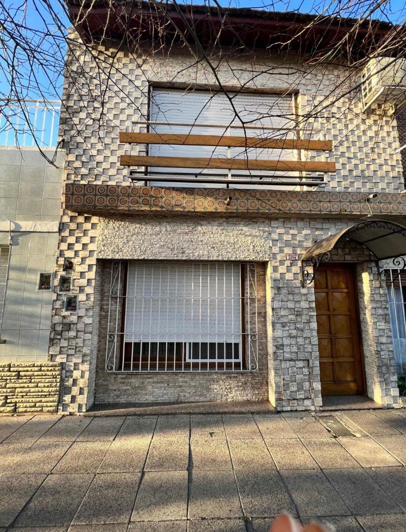 Duplex 3 ambientes Ramos Mejía A Mts De Av.de Mayo