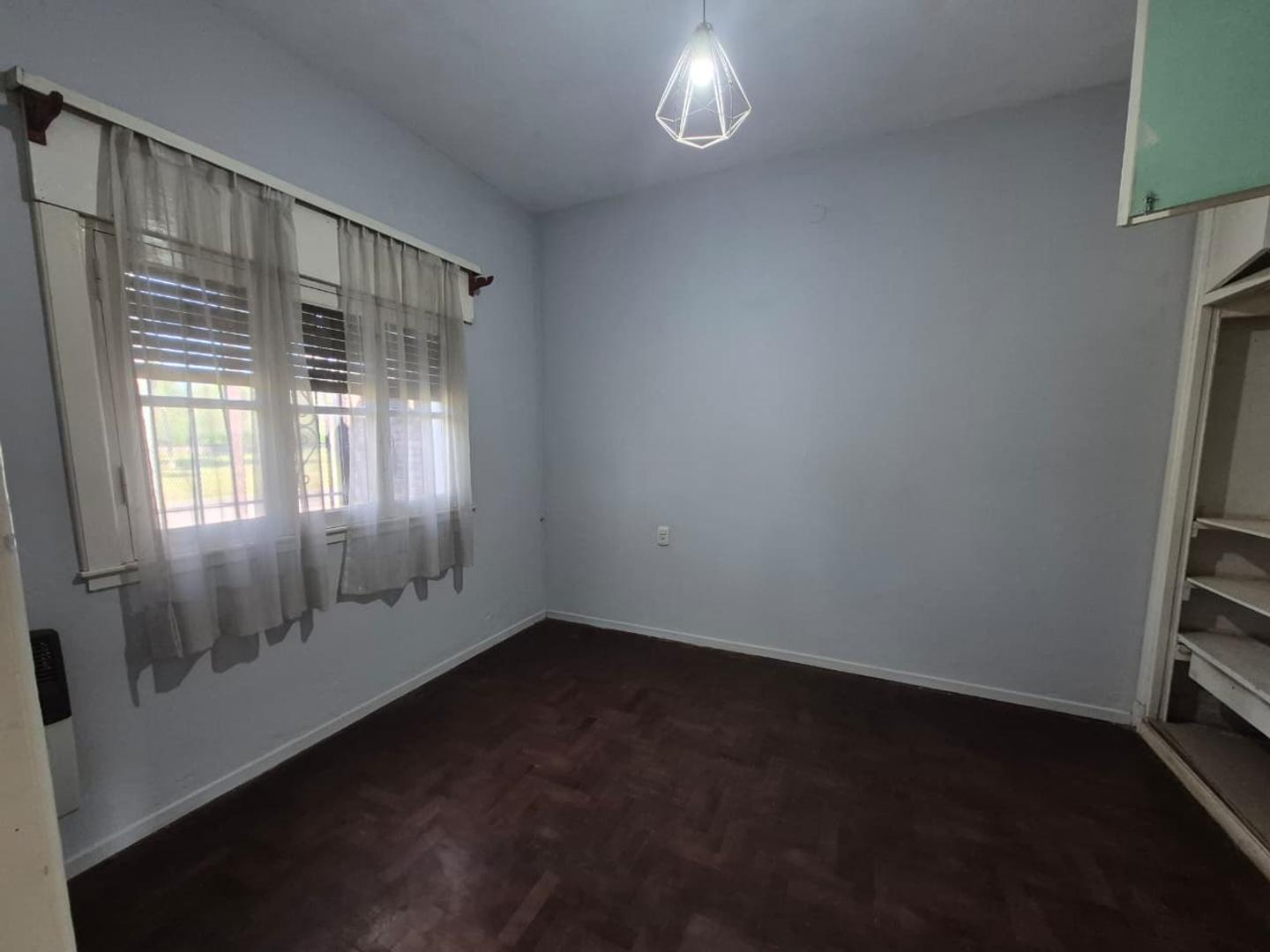 Casa en Alquiler de 1 dormitorio