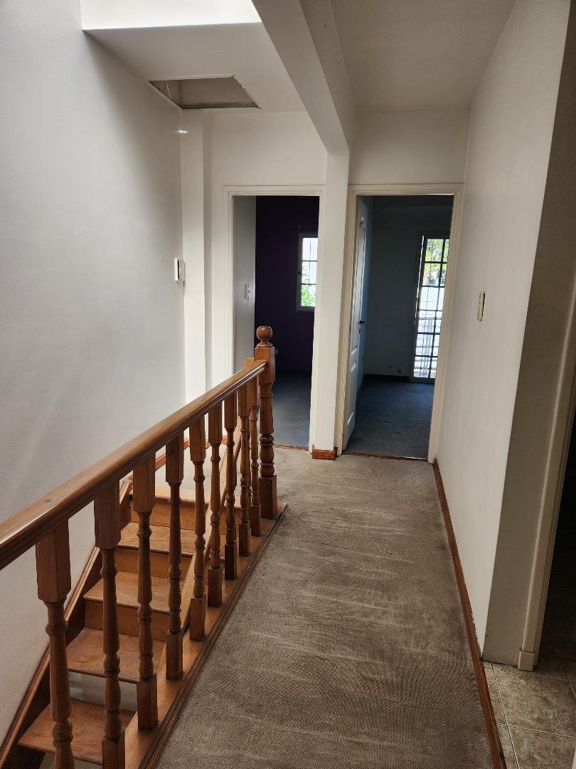 Depto Tipo Casa en Alquiler con 1 cocheras