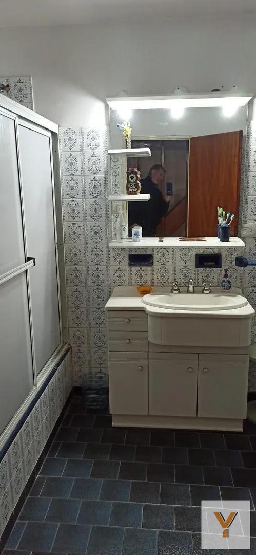Departamento 5 ambientes con 3 baños