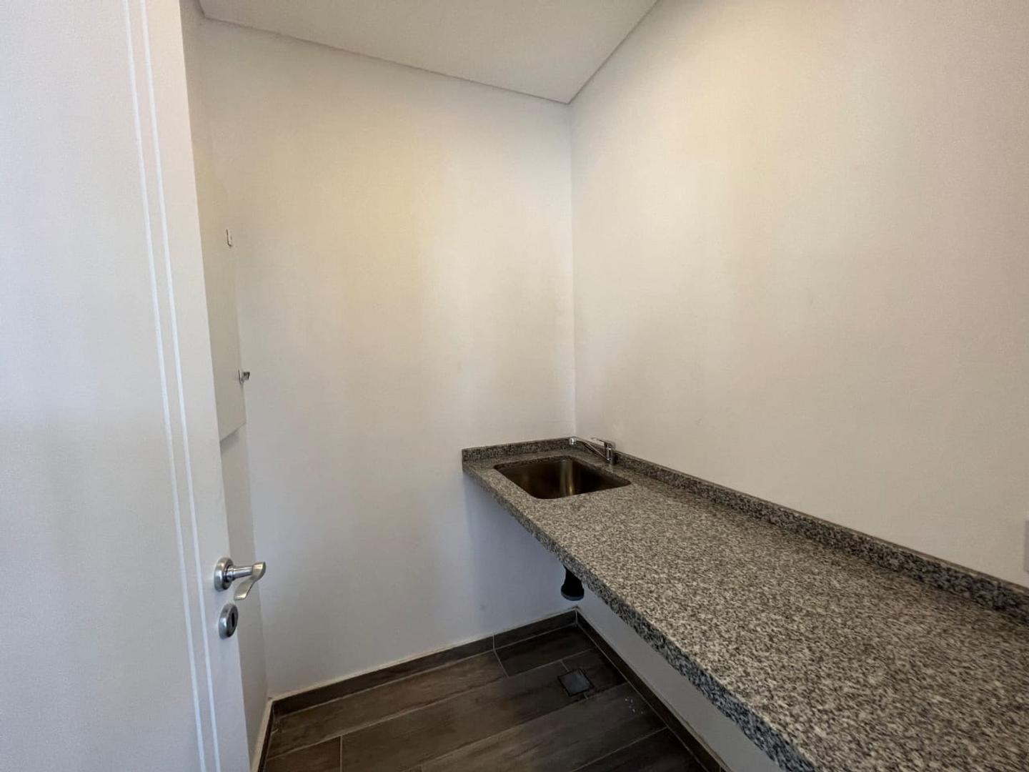 CASA EN VENTA 4 AMB. BARRIO LA PROVIDENCIA-CANNING