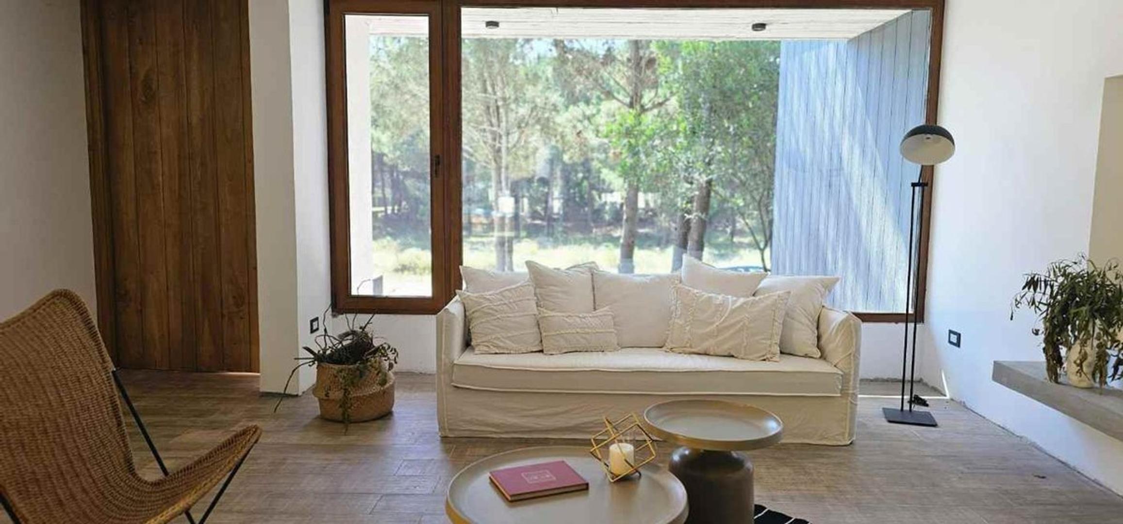 Casa en Venta en Barrio Residencial 1, USD 400.000