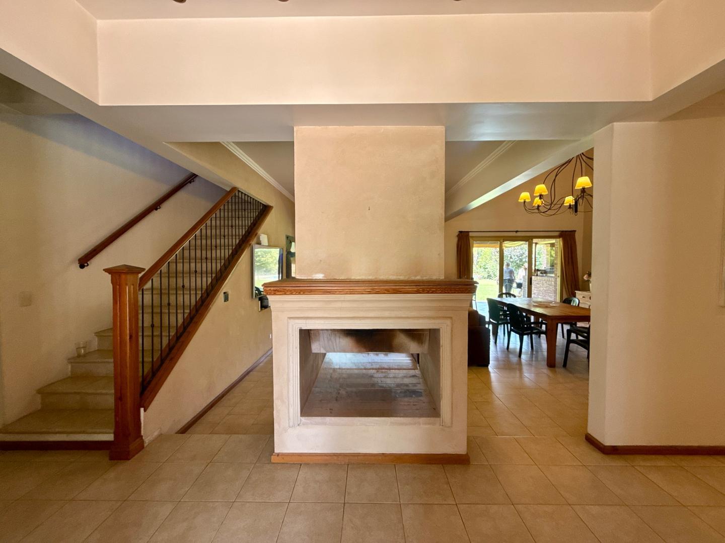 Casa en Alquiler Temporal en Lomas De Fatima, USD 2.400