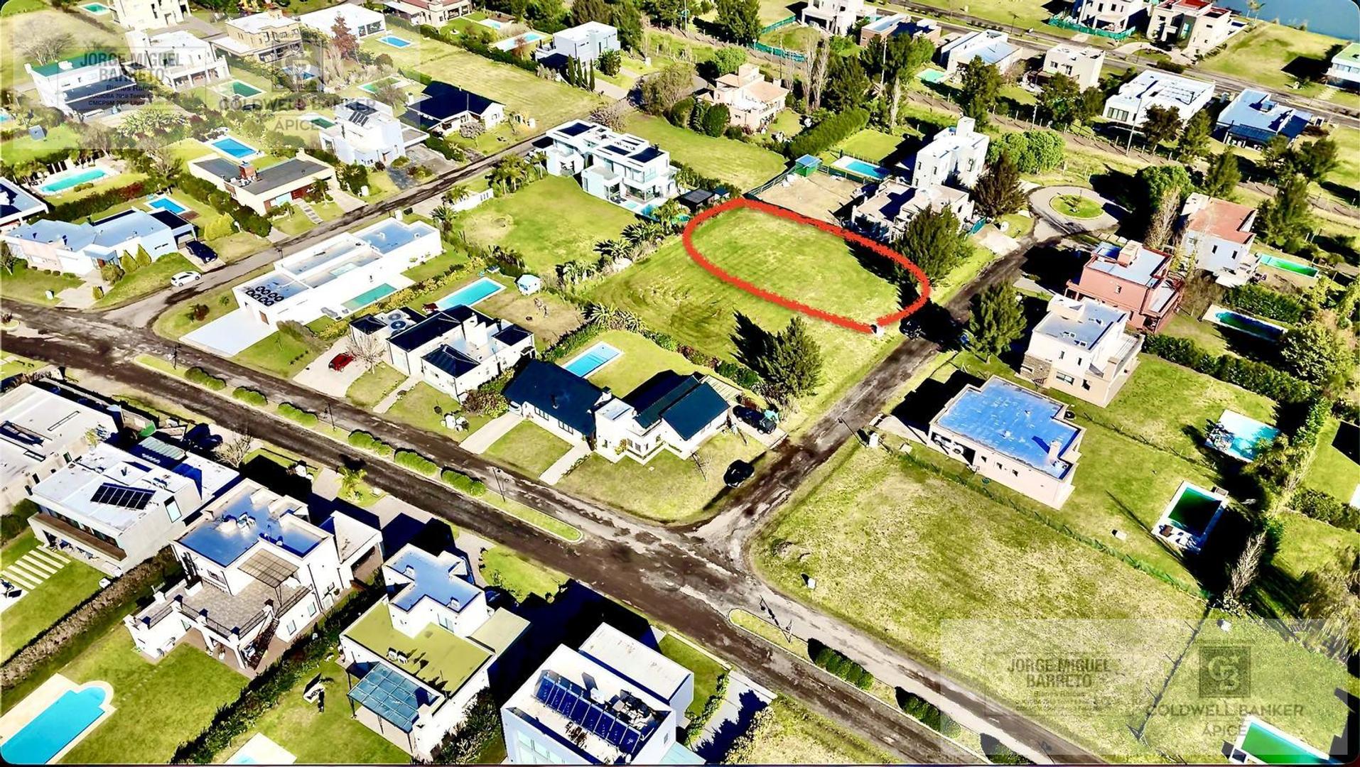 Terreno en Barrio Privado Santa Rita