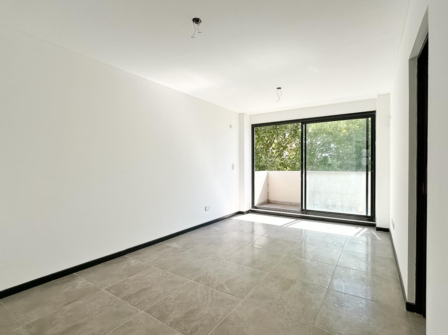 Santiago 1400 , Piso 4