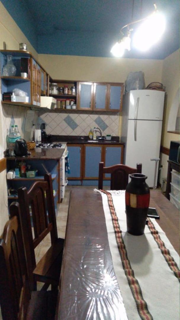 APTO CREDITO - CASA 3 AMB CON COCHERA y TERRAZA - V. BONICH