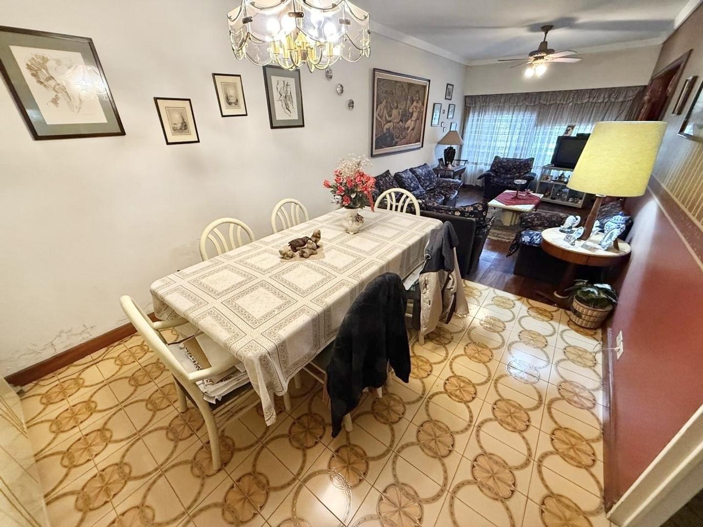 Casa en Venta en Castelar Norte, USD 250.000