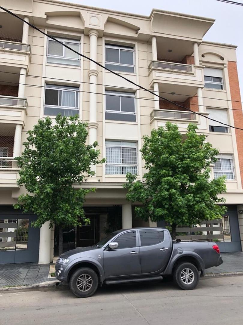 Departamento 4 ambientes venta Ramos Mejia