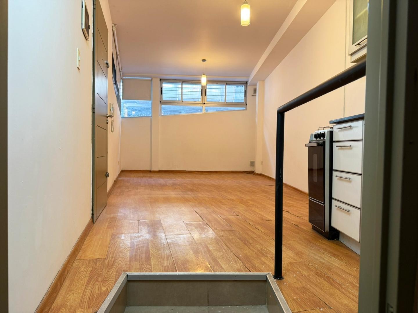 Convencion 1900, Piso PB