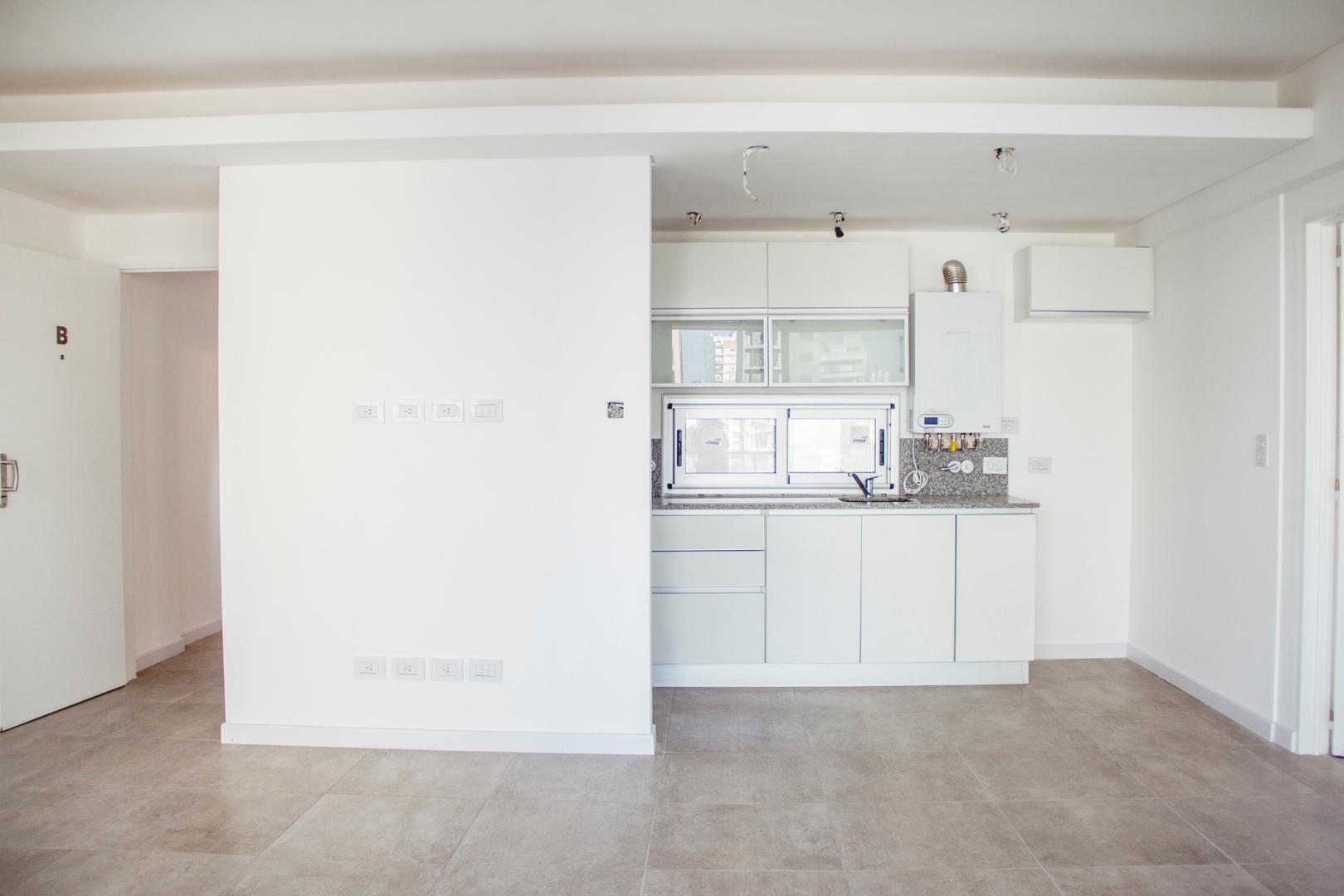 Departamento 2 Ambientes con cochera - Lanús Oeste.