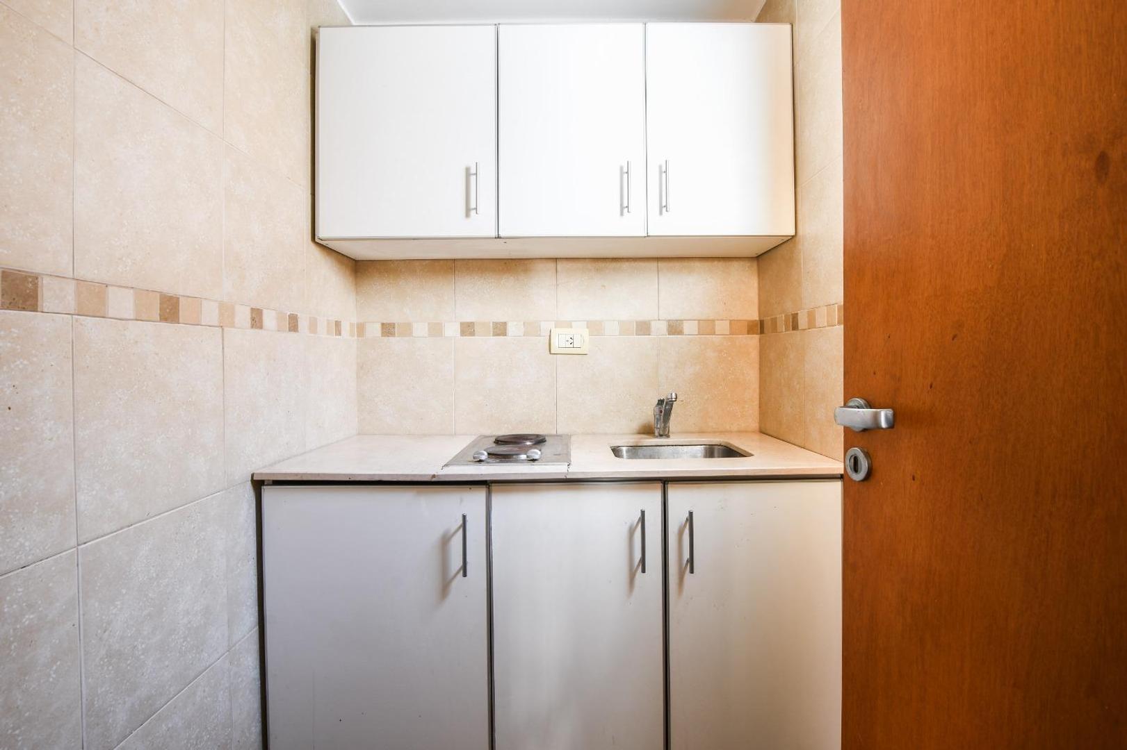 Oficina en Venta al Este