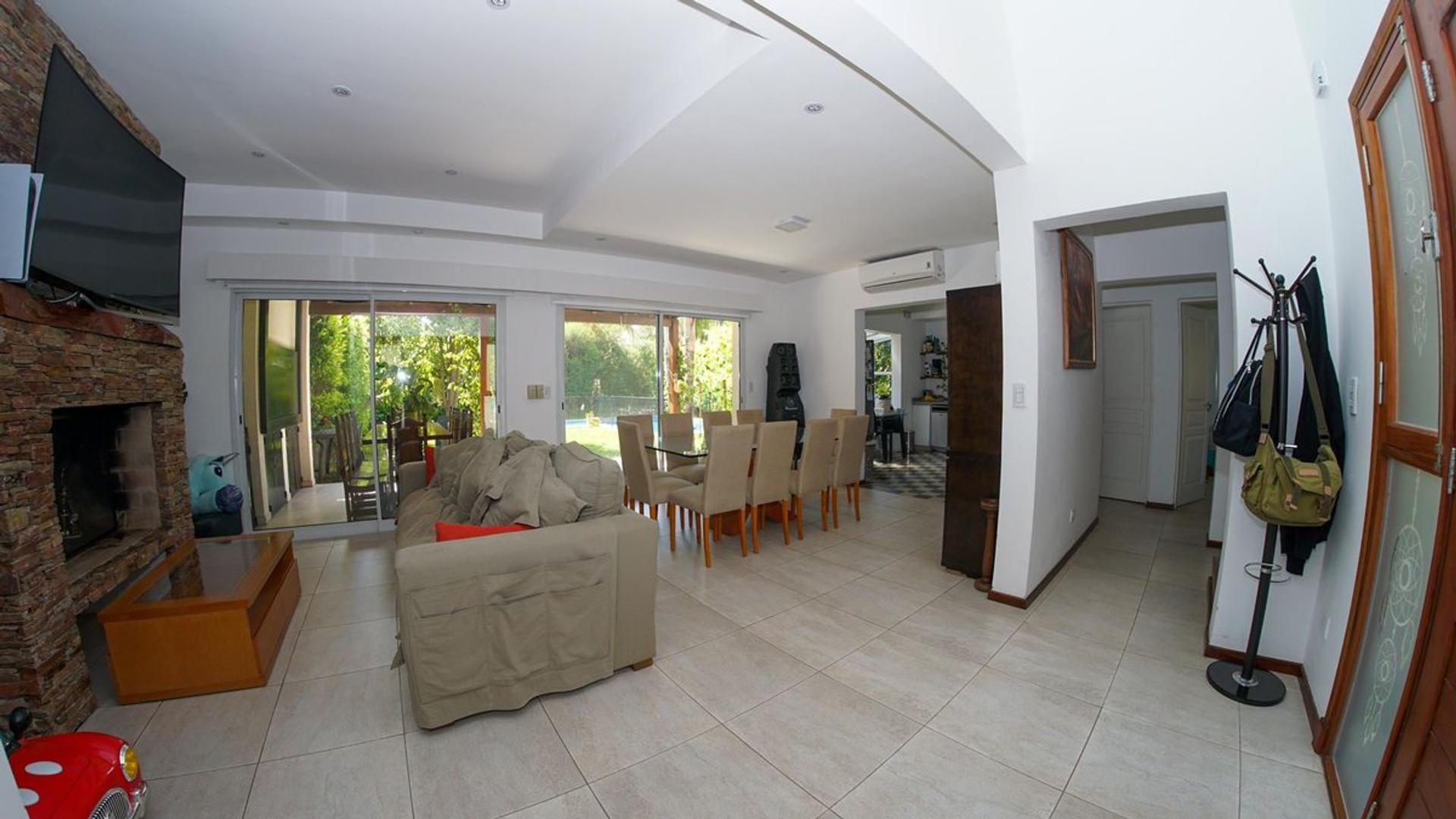 Casa en Venta de 3 dormitorios