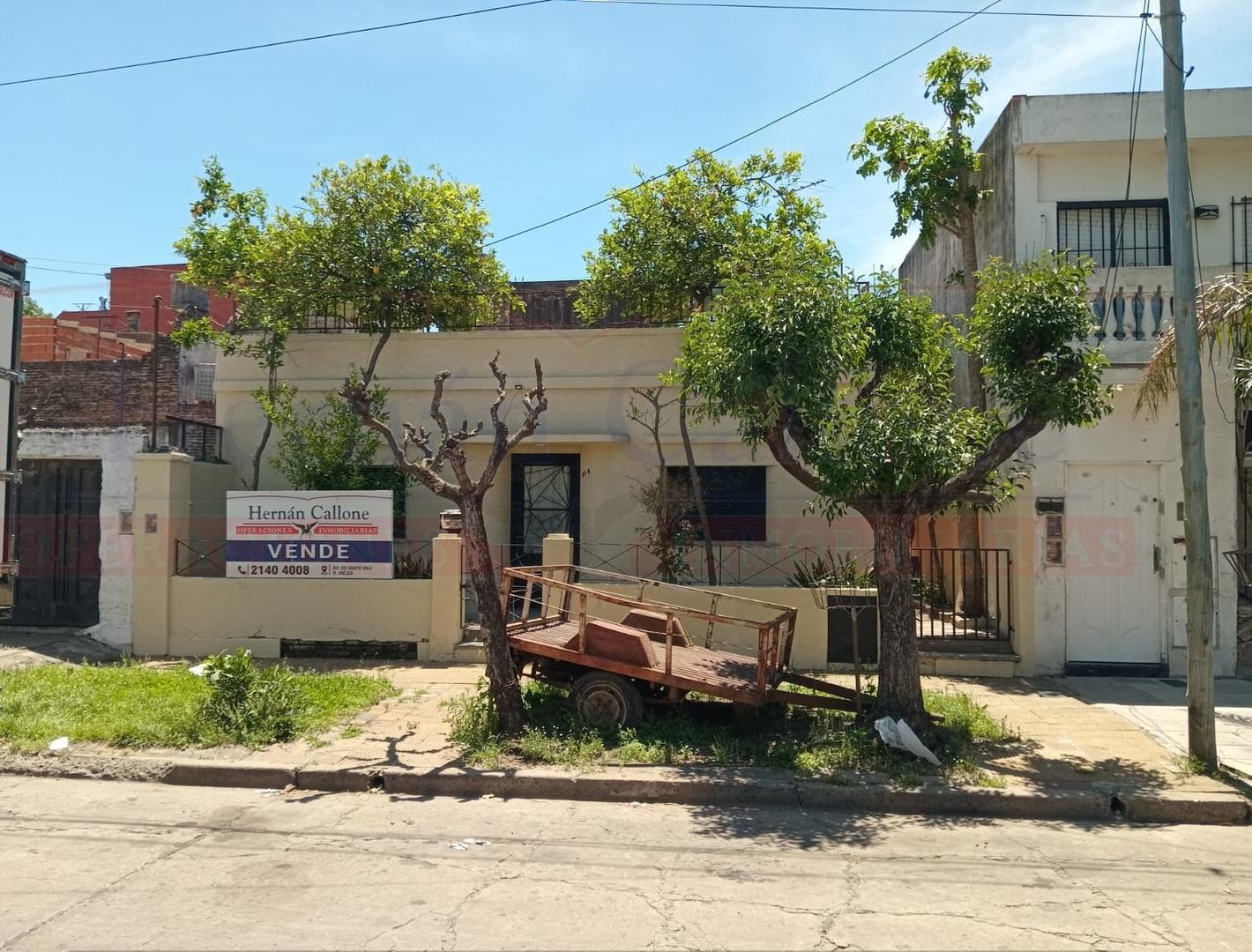 CASA 3 AMBIENTES CON PATIO Y TERRAZA AMPLIA