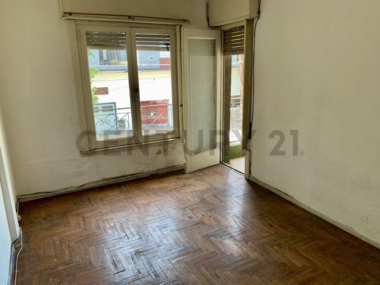 Ph  3 ambientes venta lomas de Zamora