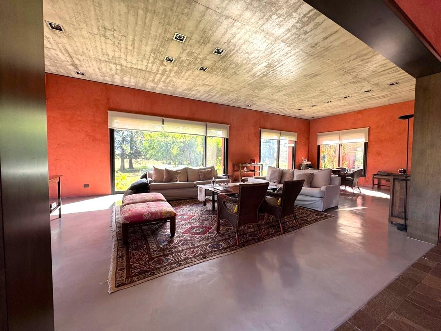 Casa en Alquiler Temporal en Armenio, USD 10.000