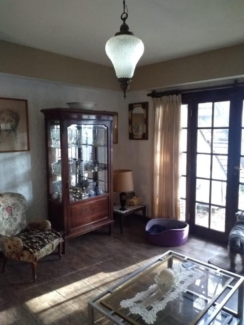 Florisbelo Acosta 4600