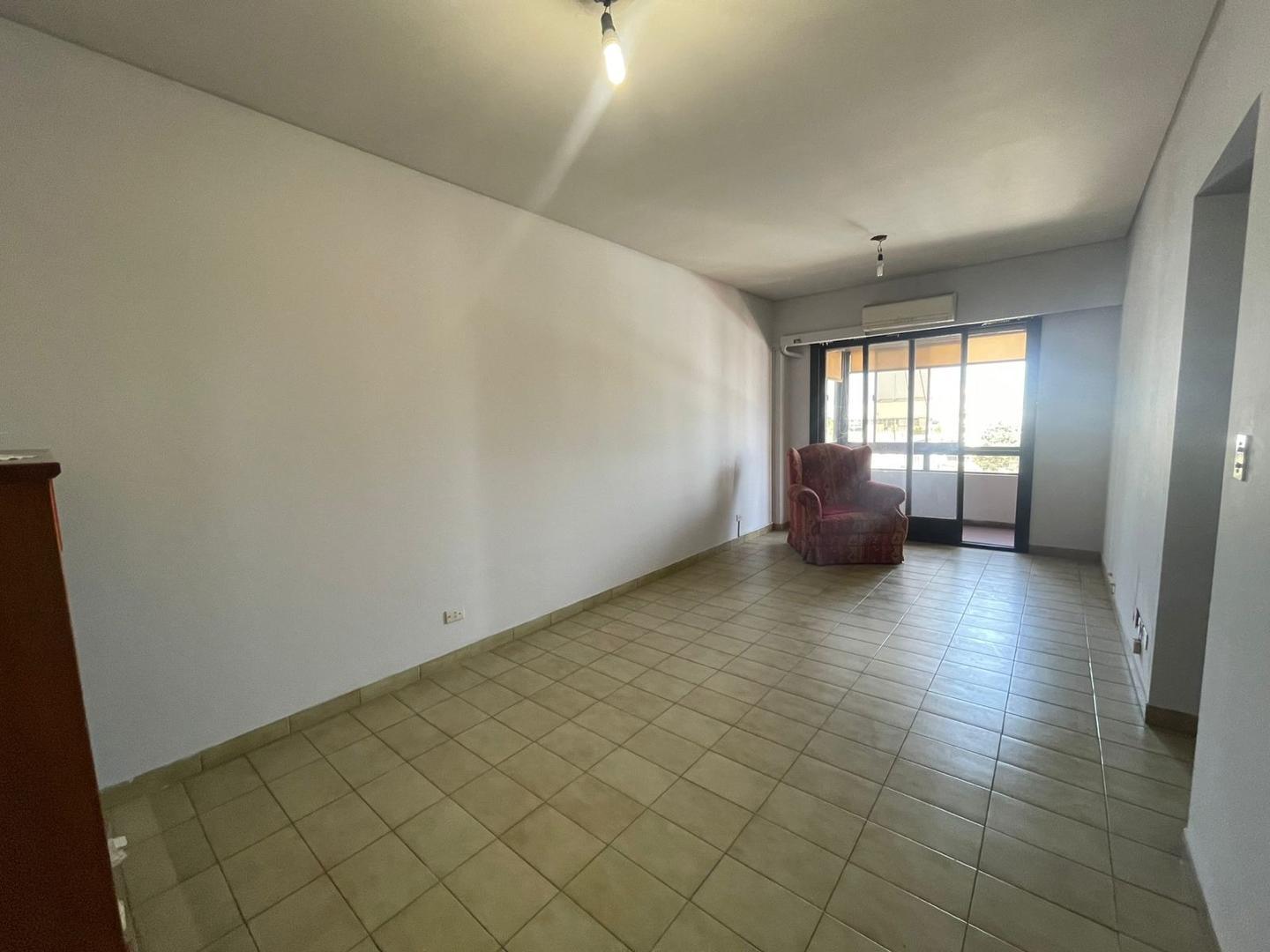 Departamento en Venta en Moron Sur, USD 85.000