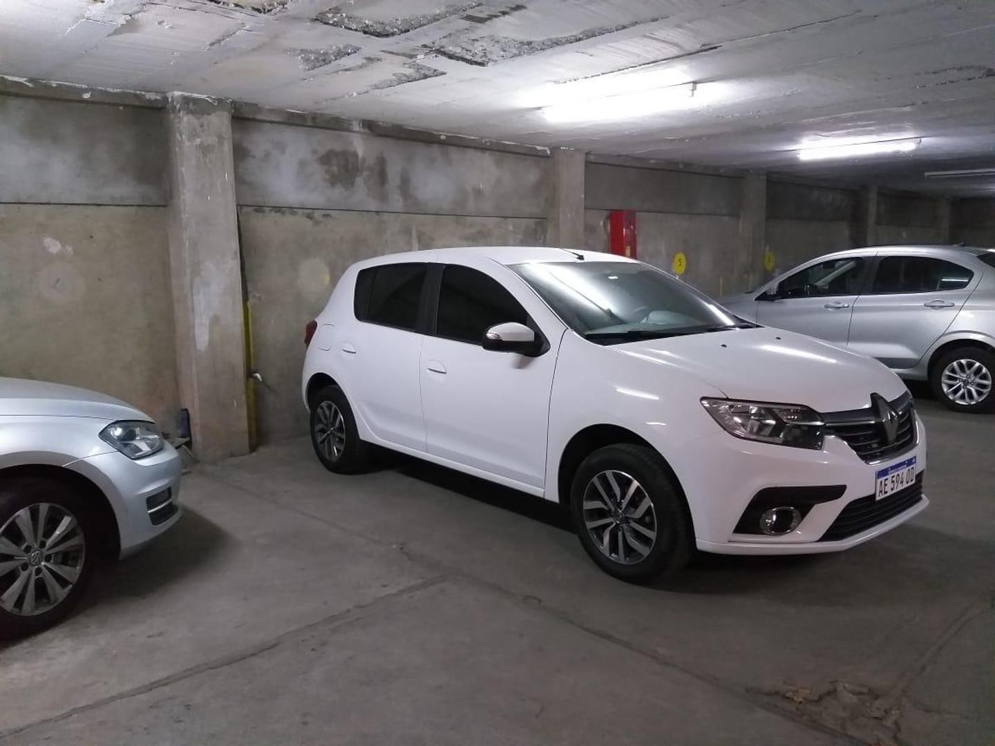 Venta - Cochera en San Lorenzo y Callao, Rosario