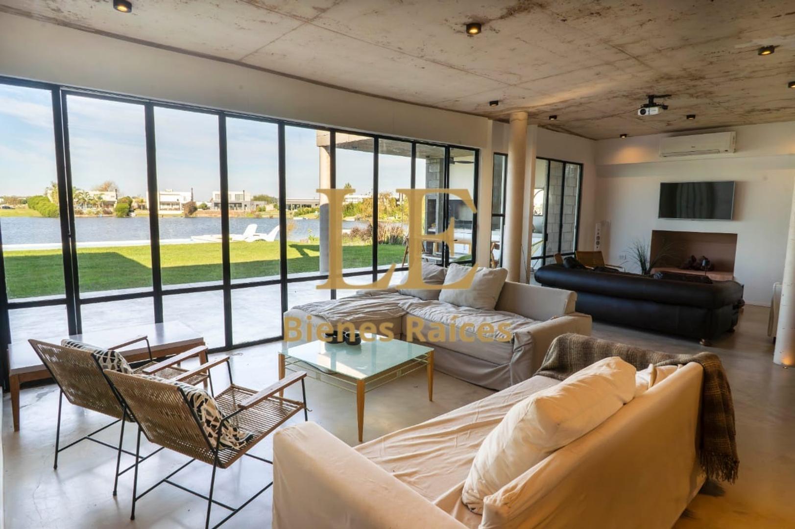 Casa en Venta al Este