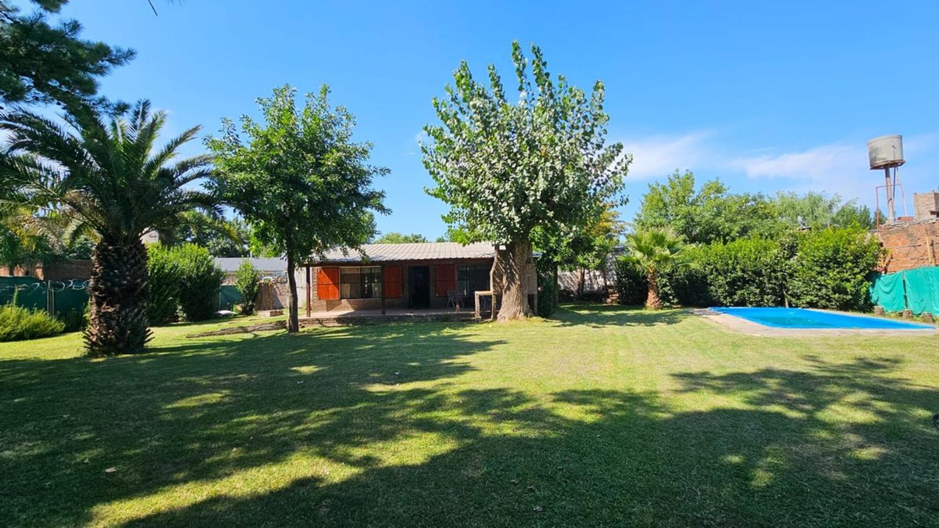 VENTA DE CASA 2 DORMITORIOS CON PILETA -IBARLUCEA