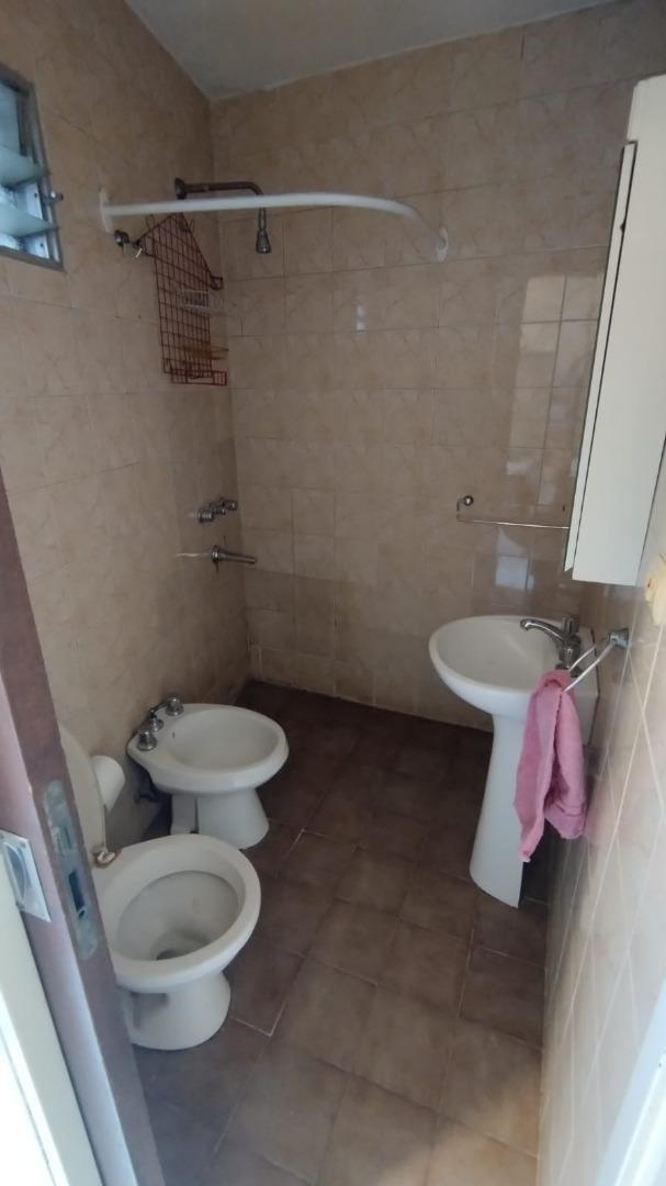 Fernandez De Oliveira 3116