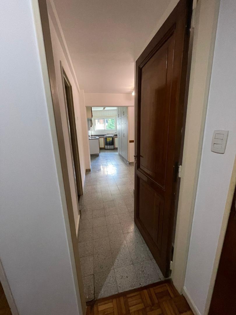 3 AMB DEP SERV SEMIPISO FRTE Y CRFTE 2 BCONES DISP D/OCTUBRE