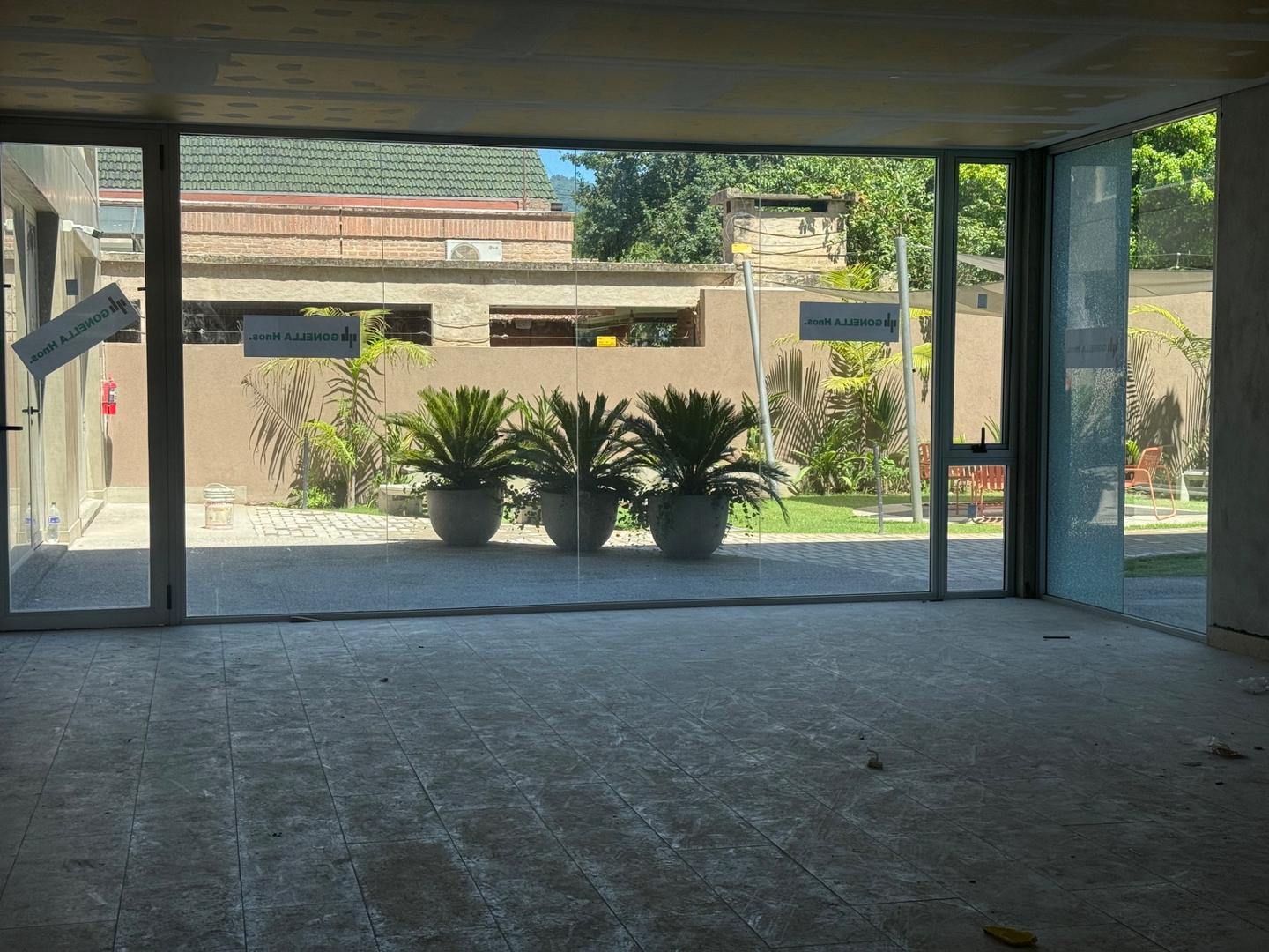 Oficina en Alquiler en Yerba Buena, $ 1.250.000