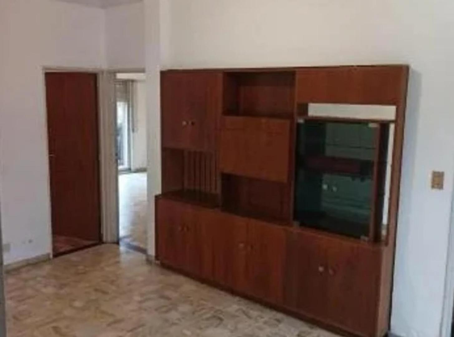 Departamento 4 ambientes con 2 baños