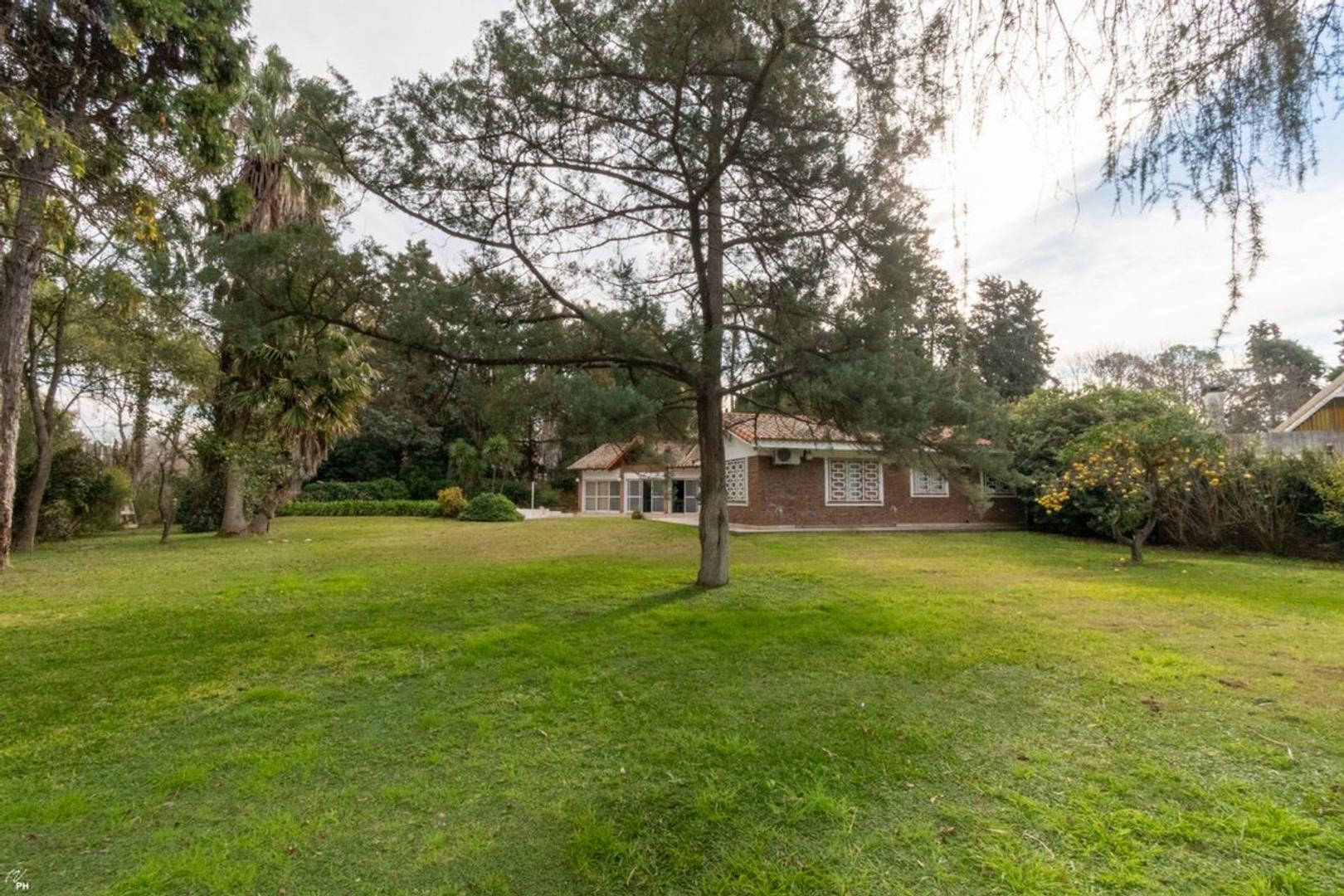 Casa 4 ambientes con 3 baños