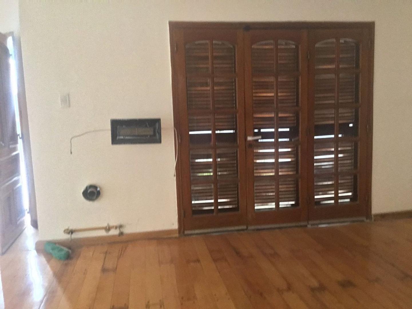 Casa en Alquiler 35 años