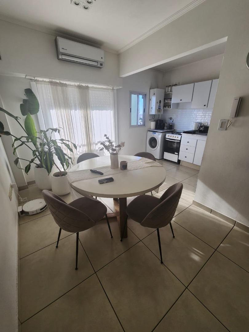 Bahia Blanca 10 , Piso 7