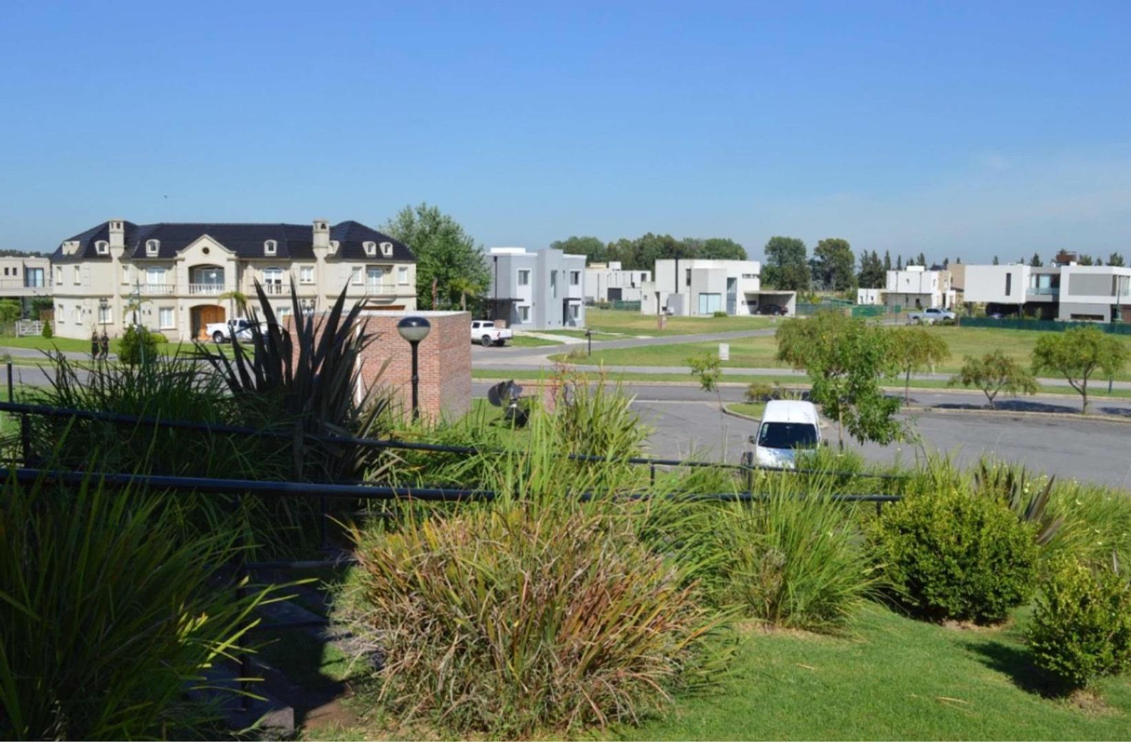 LOTE EN VENTA  720 M2 EN BARRIO PRIVADO EL REBENQUE-CANNING