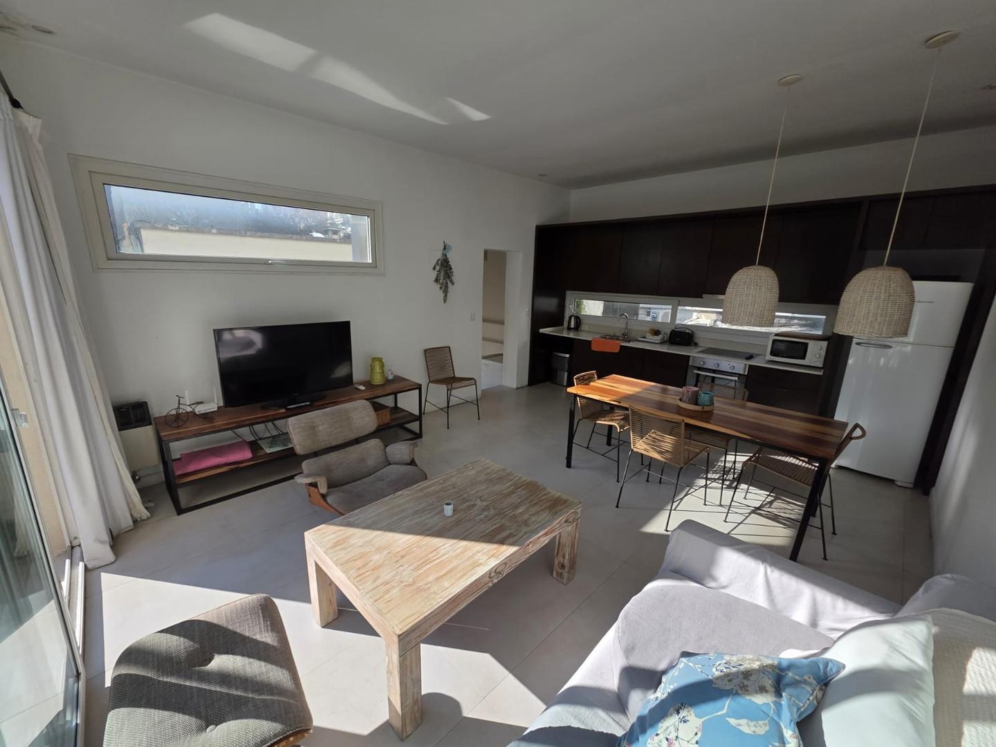 Alquiler Departamento de Tres Ambientes Amoblado Palermo