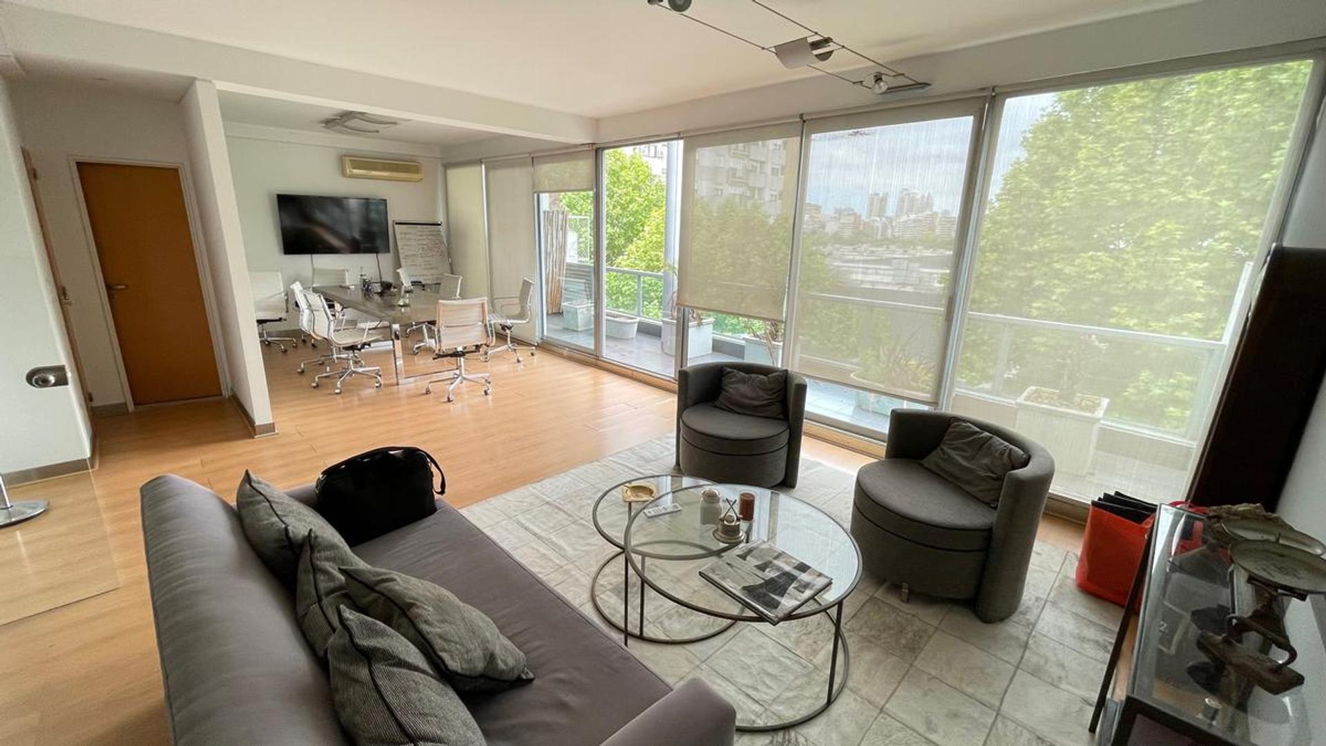 Venta con Renta Oficina 141Mts. - Gran Balcón y 2 Cocheras - Palermo Nuevo