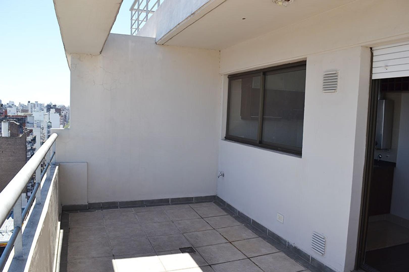 Departamento 3 ambientes con 2 baños