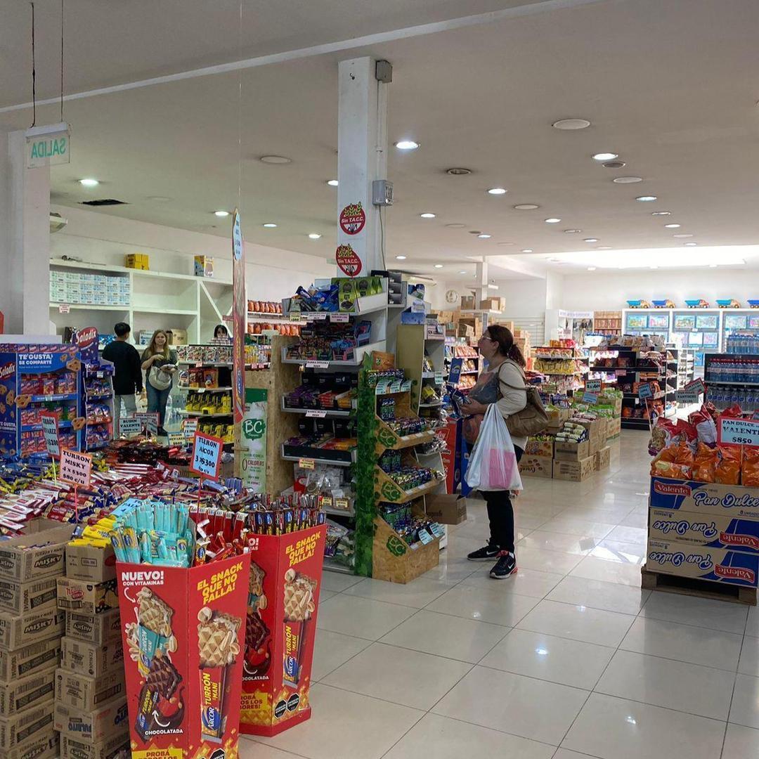 NAN. VENTA EXCELENTE LOCAL COMERCIAL Y OFICINAS SAN MIGUEL