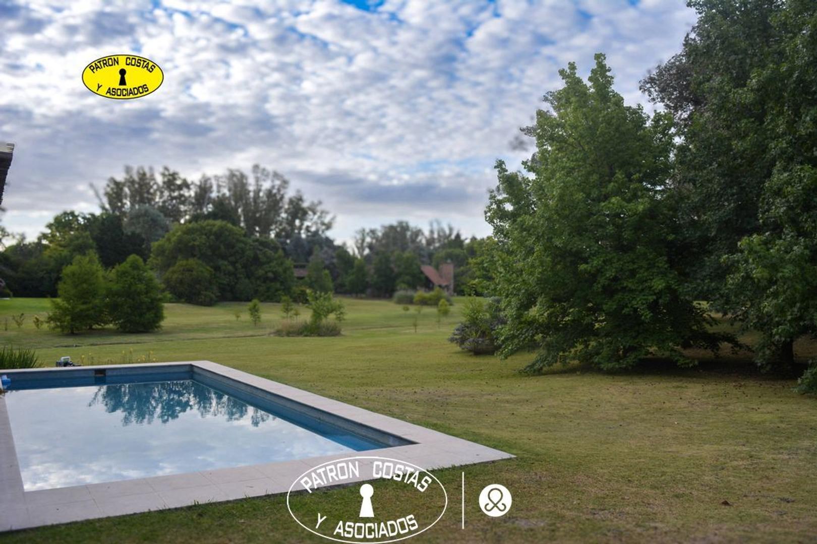 Casa 5 ambientes con 2 baños