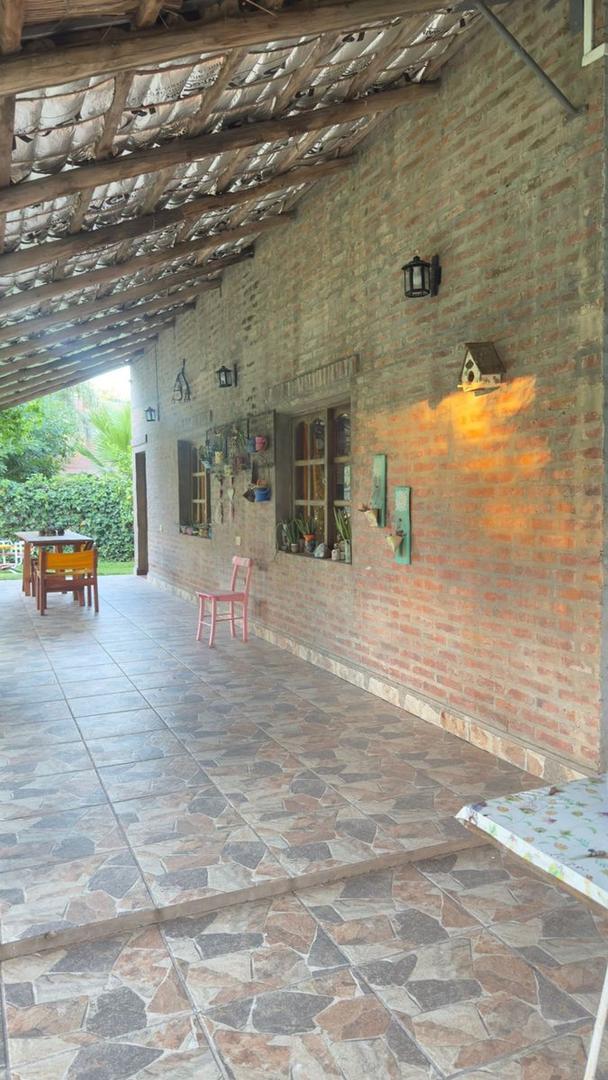 CASA QUINTA EN ARROYO LEYES