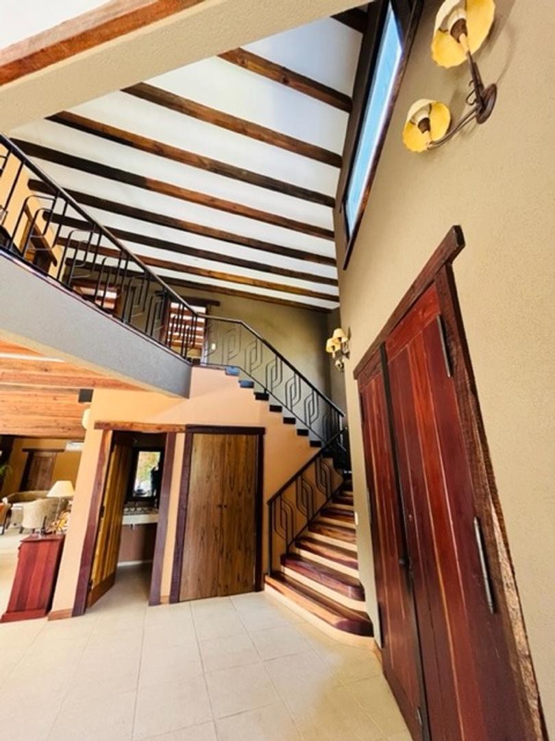 Casa en Venta en St. Mathews Village, USD 560.000