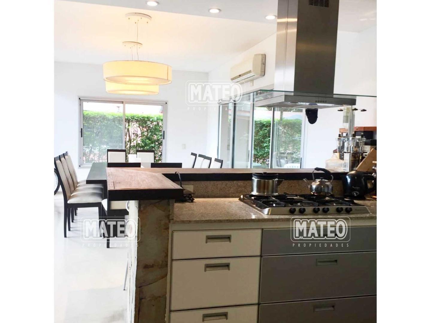 Casa en Venta en Country Club Banco Provincia, USD 385.000