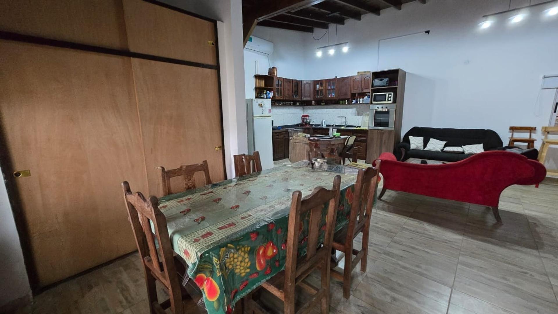 Casa americana venta 3 ambientes deposito Ituzaingo Norte