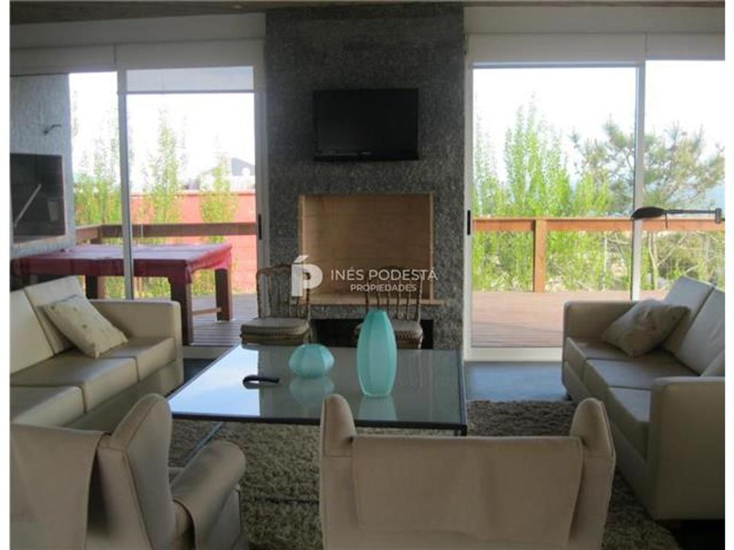 Casa en Venta de 5 dormitorios