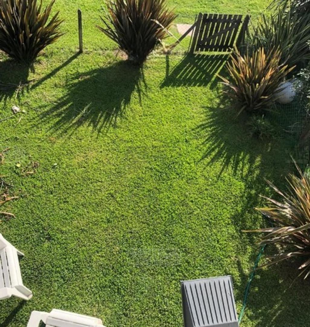 Depto Tipo Casa 3 ambientes con 2 baños